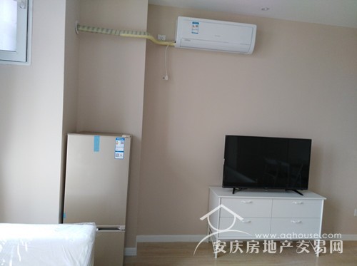 全裝全配，拎包入住